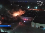 В Детройте после взрыва загорелся автовокзал: часть здания разрушена, сгорели 4 автобуса