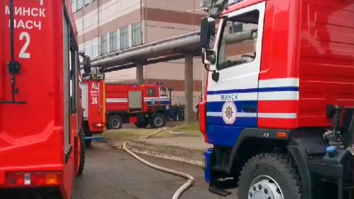 Пожар в Минске. В лаборатории на Притыцкого загорелось оборудование