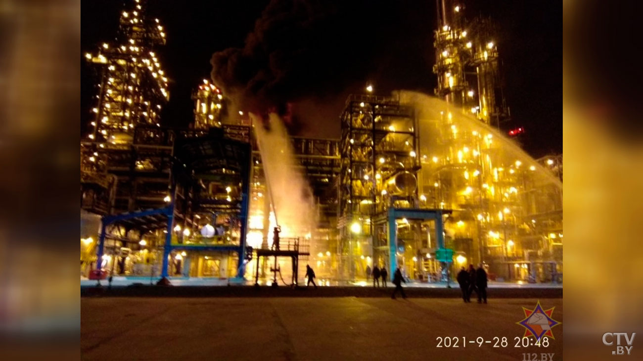Пожар на «Нафтане» в Новополоцке. Рассказываем подробности-1