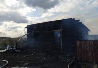 В Глусском районе на пожаре в жилом доме погиб мужчина 