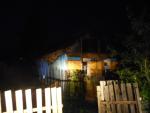 В Круглом загорелось здание из-за попадания молнии 