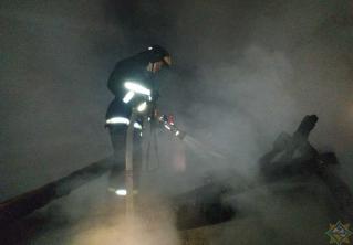 На пожаре в Миорском районе погиб пенсионер 
