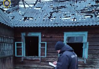 На пожаре в Ошмянском районе погибли пенсионер и его сын