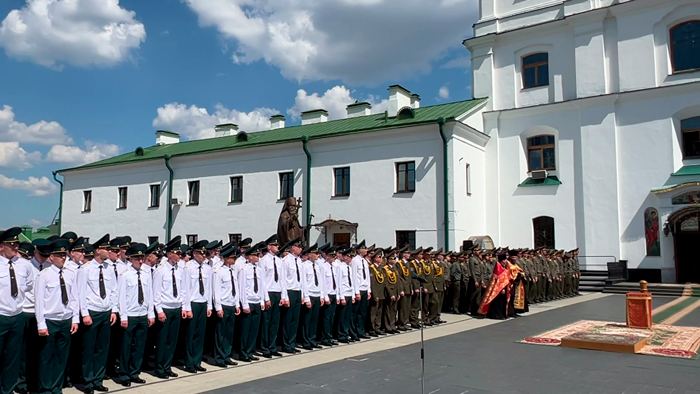 Всебелорусский крестный ход «Церковь и армия» финишировал в Минске