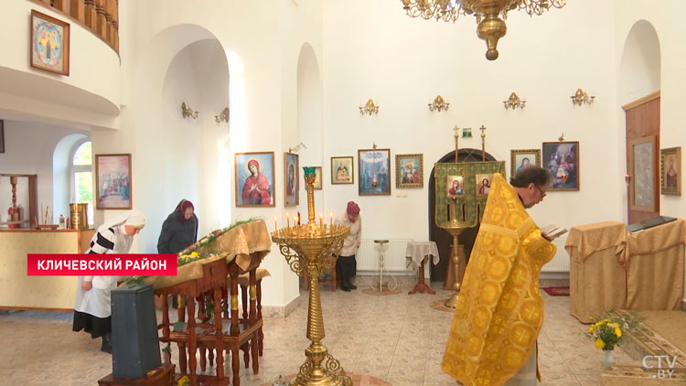 Православные отмечают Покров Пресвятой Богородицы. Этот день проводит черту между осенью и зимой-19
