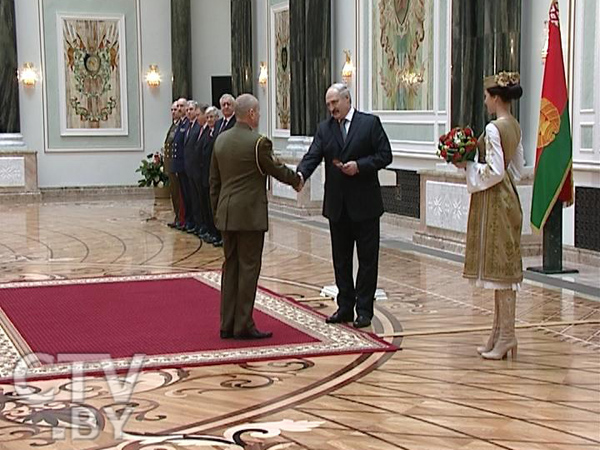 Александр Лукашенко: Украина де-факто сворачивает участие в СНГ, однако ее выхода из Содружества вряд ли стоит ожидать Александр Лукашенко: Украина де-факто сворачивает участие в СНГ, однако ее выхода из Содружества вряд ли стоит ожидать
