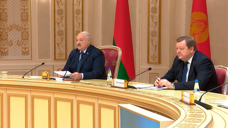 Лукашенко – губернатору Алтайского края: мы открыты для предметного разговора и ждём от вас встречных предложений