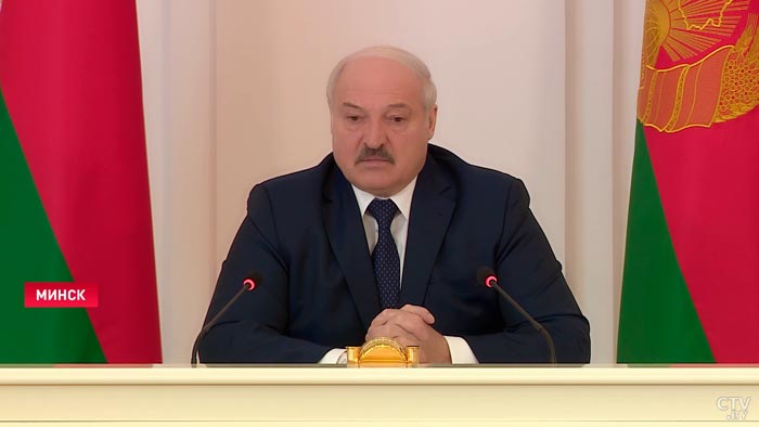 «Полны решимости вместе противостоять всем этим нападкам». Александр Лукашенко раскрыл подробности переговоров в Сочи-4