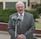 Александр Лукашенко, посещая «Атлант»: «Вы – подтверждение правильного курса, выбранного Президентом во время пандемии»