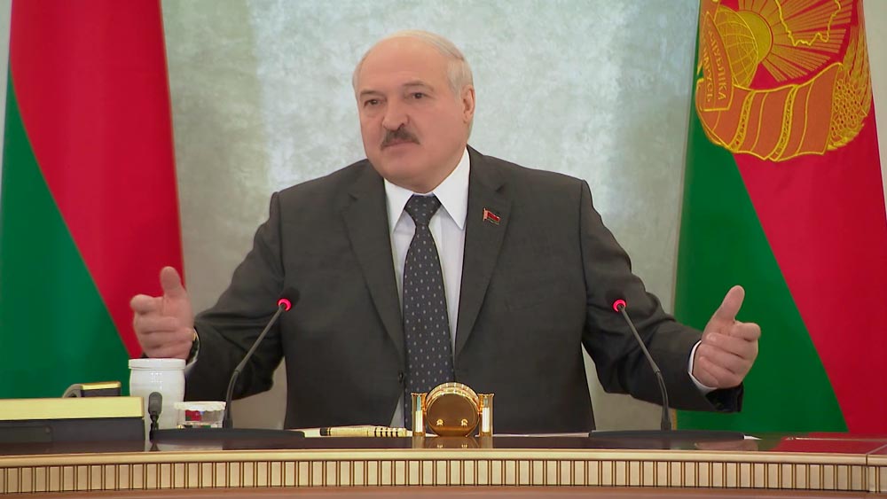 Лукашенко: всё, что мы производим, сегодня нужно в России. Слава богу, мы за это боролись