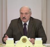 Александр Лукашенко: Греф хочет предложить выгодный кредит на полмиллиарда долларов  