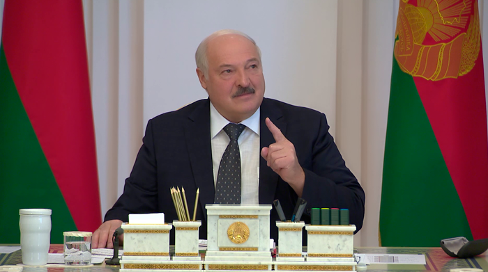 Лукашенко: «В болото предприятие загнали, денег нет». МАЗ попросил финансовую поддержку – что ответил Президент?