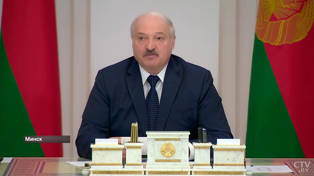 Александр Лукашенко: «Другой город можно было бы похвалить, что он там жильё строит, прирастает, но только не Минск»-4