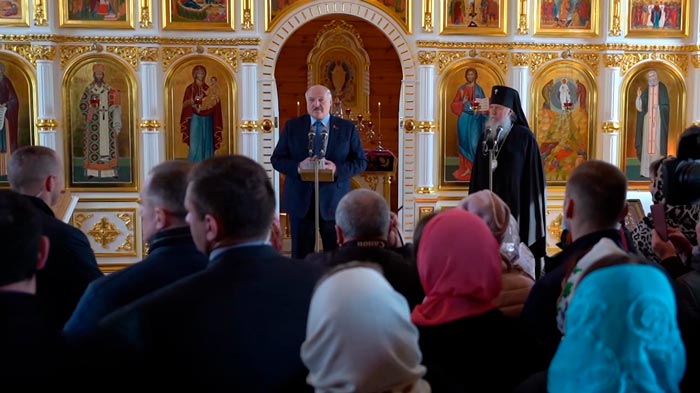 Лукашенко в Копыси: «Мы должны научиться жертвовать во имя главного для нас – во имя людей» 