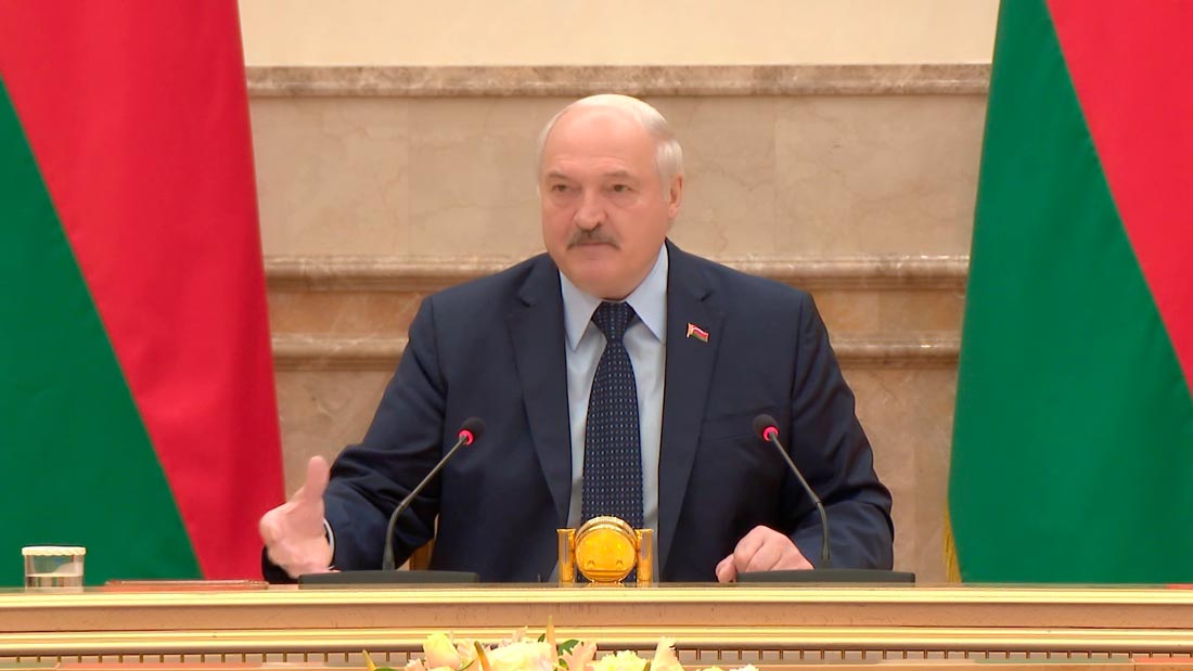 Александр Лукашенко: «Идите, кайтесь и делайте всё, чтобы оттуда не было этого потока мигрантов»