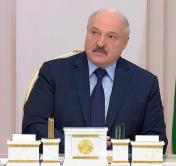 «Надо уже не темнить тут, а прямо говорить». Лукашенко рассказал, когда пройдёт референдум по новой Конституции
