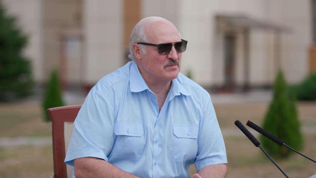 Лукашенко: «Мы же никого не трогали, мы никому не мешали жить. Чего они возбудились там?»