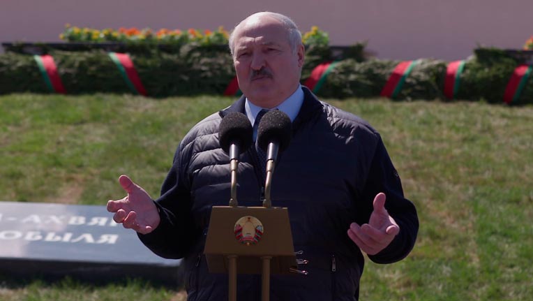 Александр Лукашенко: «Не буду говорить «победили Чернобыль», но мы по мордасам ему надавали сильно» Александр Лукашенко: «Не буду говорить «победили Чернобыль», но мы по мордасам ему надавали сильно»