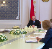 Александр Лукашенко о параде в 2020 году: меня очень волнует, что люди не одобрят, если мы, испугавшись, разбредёмся по норам