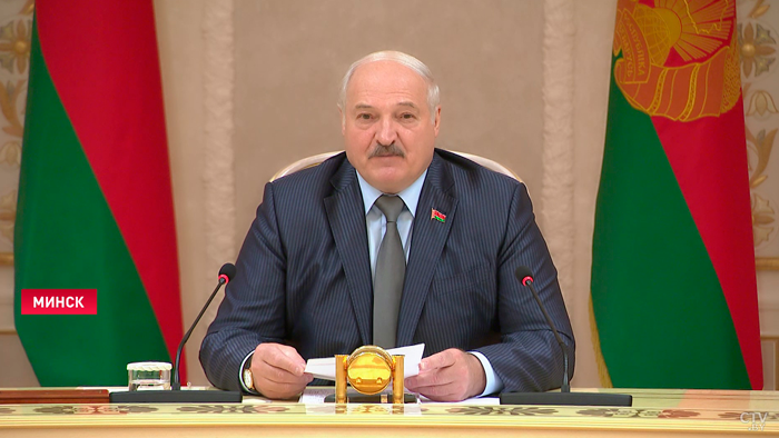 Лукашенко: «Если люди не накормлены, не могут себя обеспечить продуктами питания – нечего разговаривать о суверенитете»-7