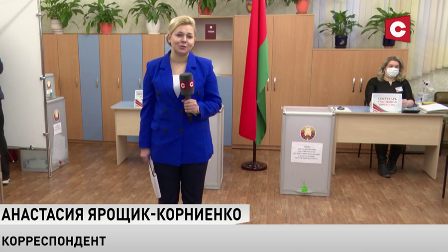 «Я здесь с самого утра». Преподаватель БГУ о том, почему надо голосовать на референдуме-4