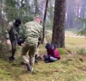 «Общее переохлаждение тела у всех троих». Беженцев, которых нашли на границе с Польшей, отправили в больницу