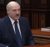 Александр Лукашенко: я один буду сражаться, если надо. Хотя у нас хватает людей в погонах, которые способны защитить свою страну