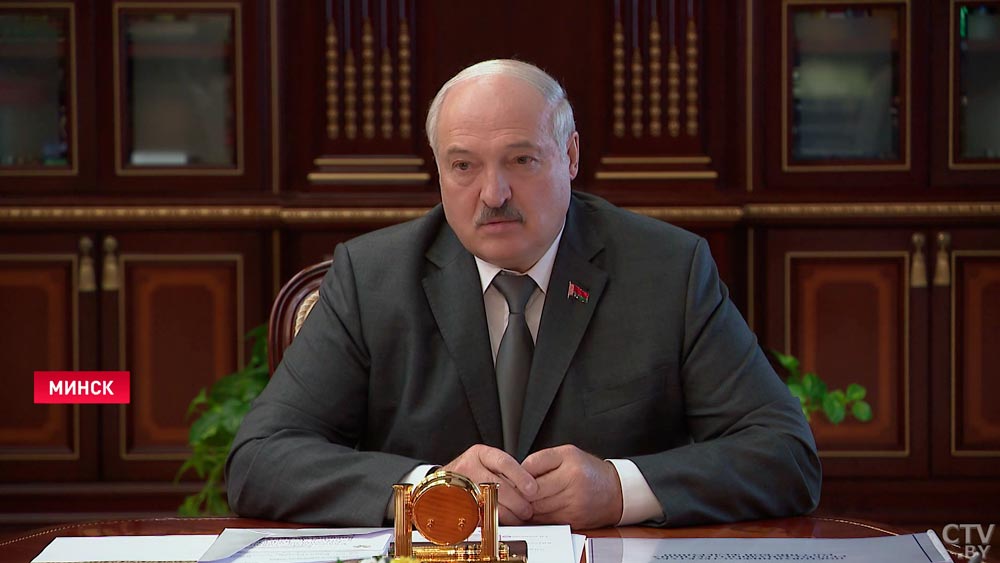 Лукашенко о произволе Литвы и Латвии: «Это не должно безнаказанно пройти»-10