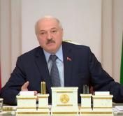 Лукашенко на совещании с Совмином: лучше принять не совсем точное решение, чем бодягу качать из стороны в сторону