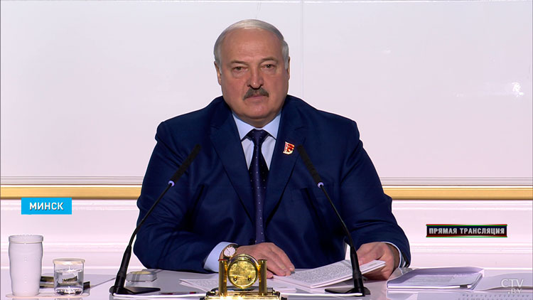 Лукашенко: мы полны решимости противостоять любому агрессору и нанести ему неприемлемый ущерб -4