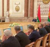 Лукашенко: мы после прошлого года понимаем, что их допустить к власти нельзя. Не только нас ликвидируют