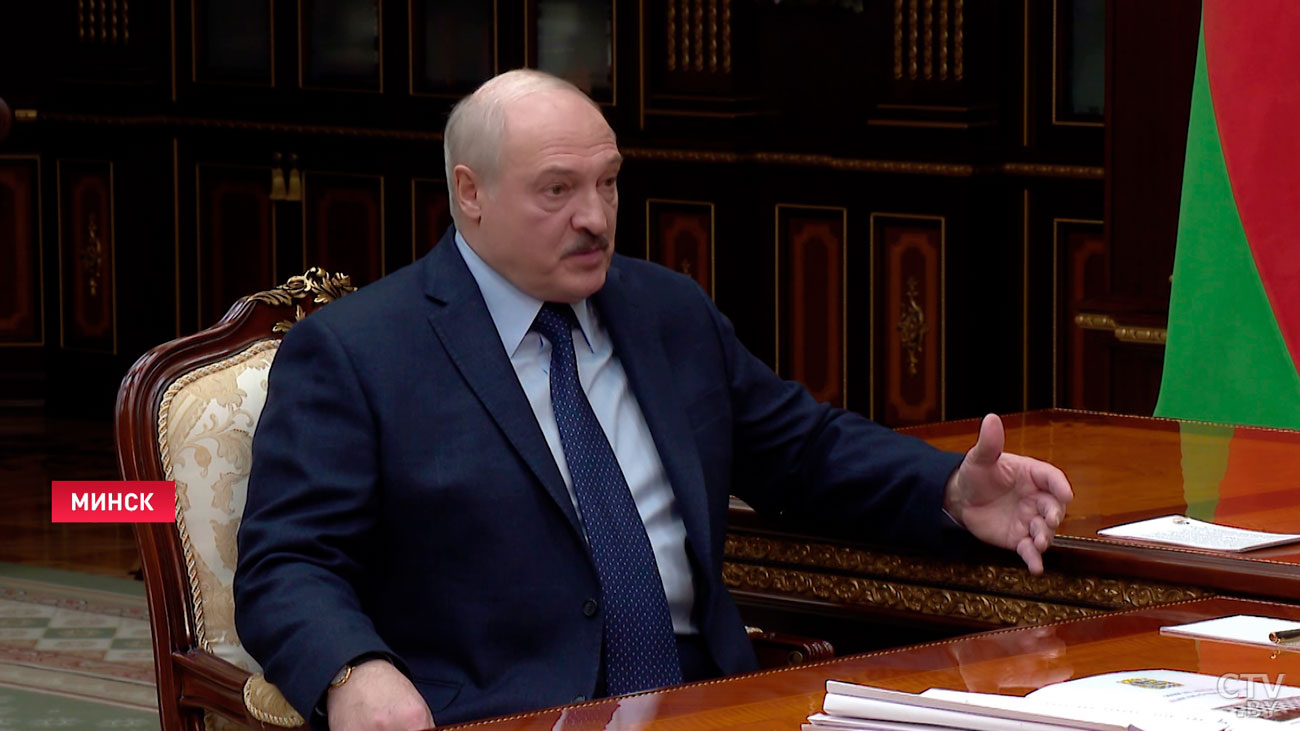 Президент: «Нельзя перенаселять Минск, ибо скоро Минск встанет, как Москва, в часы пик»-4
