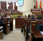 Александр Лукашенко: Я бы не хотел оставить эту Конституцию своему преемнику