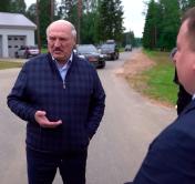 Александр Лукашенко на производстве ракет и боеприпасов: в течение года надо навести идеальный порядок, земли в порядок привести