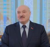 Президент: скоро начнём сеять. Ещё и Украине поможем. Если они откроют границу, поедем на тракторе