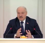 Лукашенко: всю ночь отслеживали с Путиным ситуацию в Казахстане, вели разговоры по нескольку раз