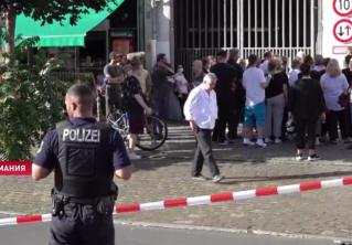 При нападении на банк в Берлине пострадали 12 человек