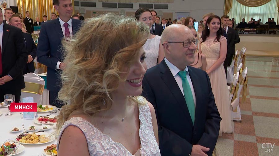 Президент Беларуси на приёме для выпускников: «Давайте проведём этот вечер на равных»-3