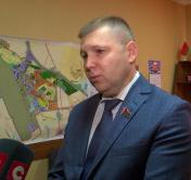 Сергей Сивец о приёме граждан в Мачулищах: острота вопросов связана с эффективностью работы местных органов власти
