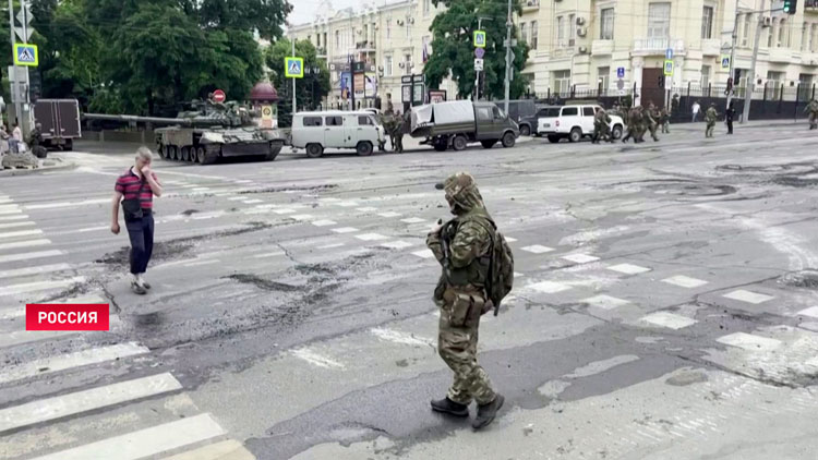 Лукашенко и Пригожин договорились об остановке движения ЧВК «Вагнер» на территории России -1