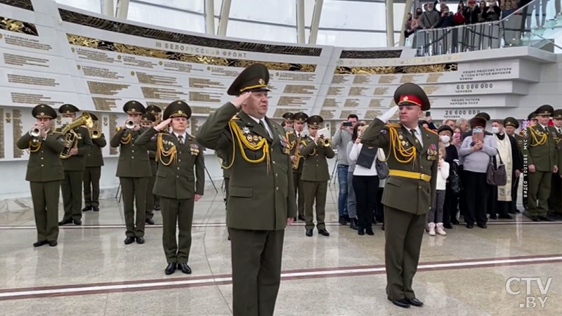 В Минске 100 будущих спасателей приняли присягу-4