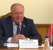 Возможно увидеть проблемы не одного района. Виктор Лискович проводит приём граждан в Кобрине