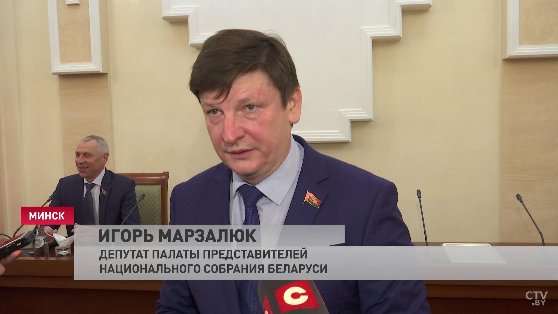 70 погибли, 20 пропали без вести. В парламенте увековечат память сражавшихся на войне депутатов Верховного Совета БССР-4