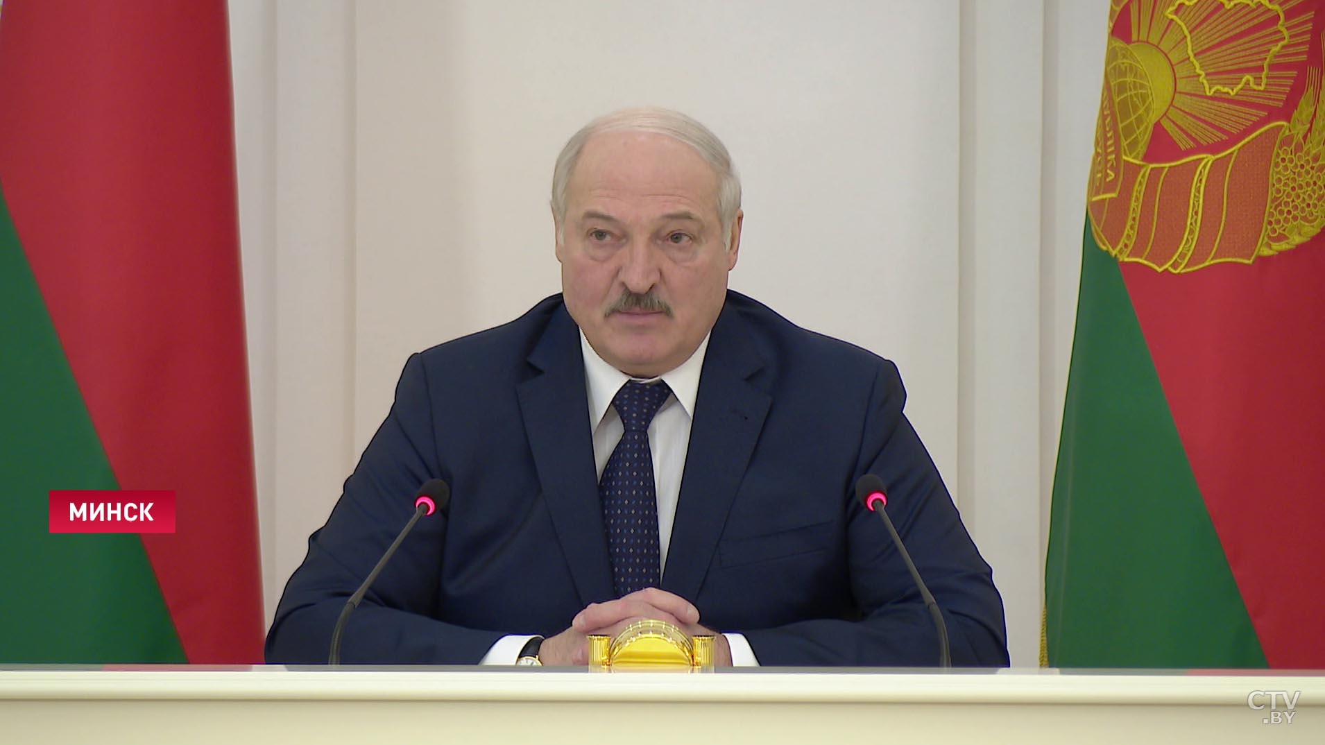 Александр Лукашенко объяснил, почему в руках Президента сосредоточено так много полномочий-7 Александр Лукашенко объяснил, почему в руках Президента сосредоточено так много полномочий-7