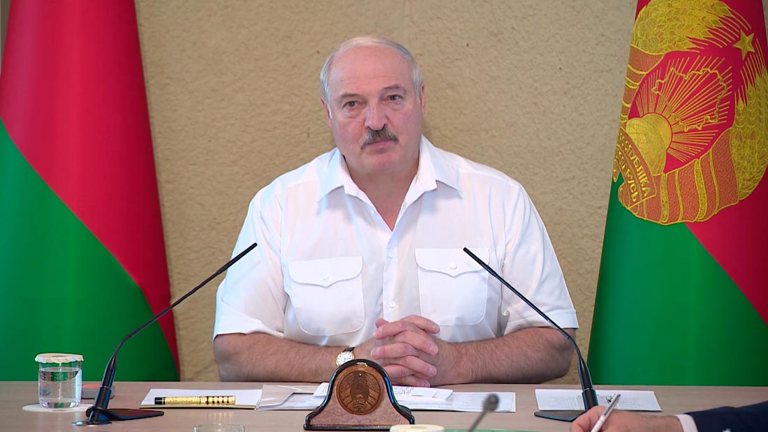 Александр Лукашенко: эти очумелые руководители в Польше никакого отношения к польскому народу и к бизнесу не имеют