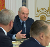 Александр Лукашенко о событиях в России: после думских выборов будет еще моднее. Они умеют играть вдолгую, это не пацаны