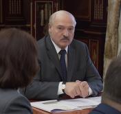 Александр Лукашенко о сезонных заболеваниях: Хорошая тенденция. Снижается число людей с пневмонией каждые сутки