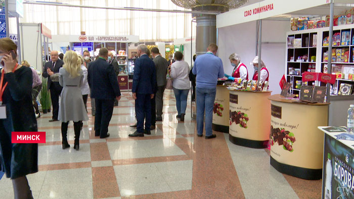 «Выходим на рынок с новыми видами продукции». Что готовит для покупателей старейший мясокомбинат Беларуси?-13