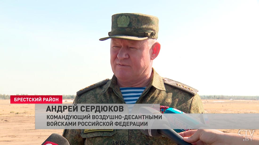 Самое массовое за историю Беларуси десантирование личного состава и техники. Как проходит второй этап «Славянского братства»?-10