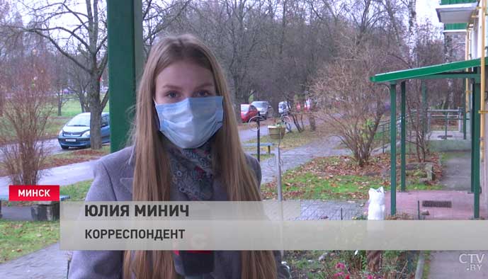 В Минске проходит акция «Осенняя пора добрых дел». Соцработники доставляют пожилым овощи и фрукты-1